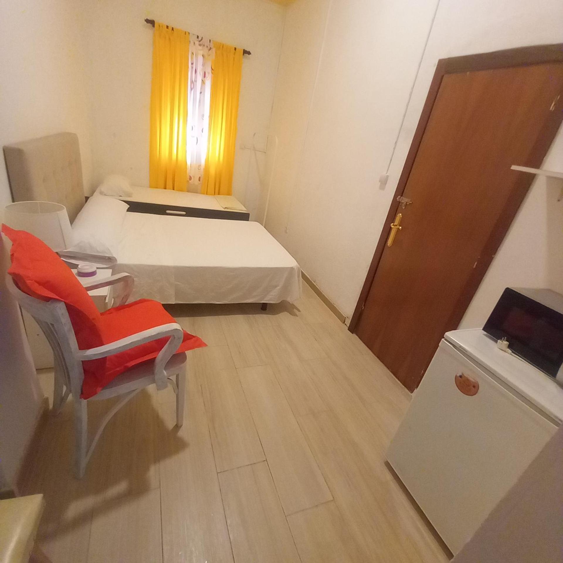 Aurora Room With Private Bathroom Alicante Esterno foto